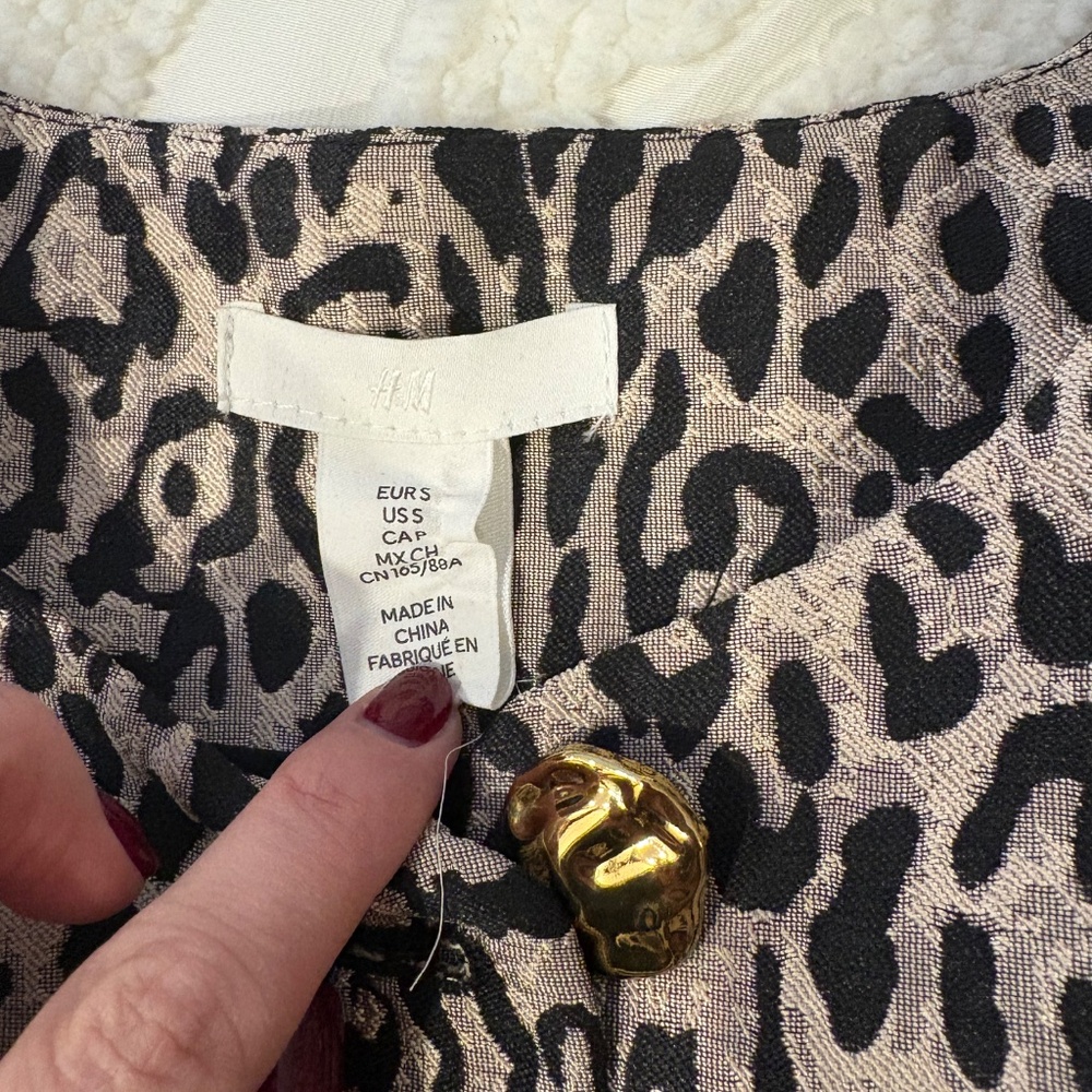 H&M BALLOON-SLEEVED BLOUSE size Small - Picture 5 of 6